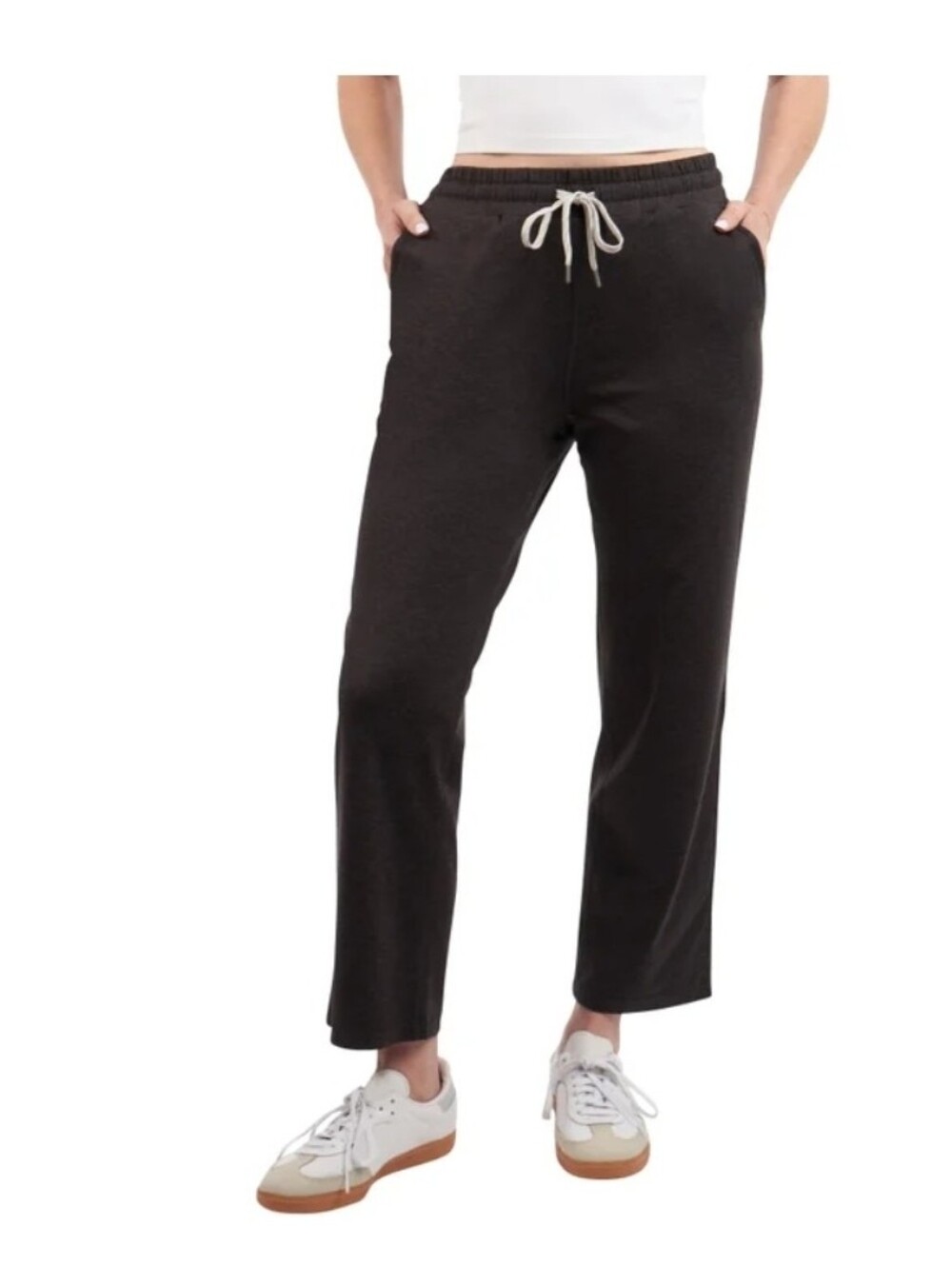 *Kirkland Signature Women's Lightweight Cropped Drawstring Pants
